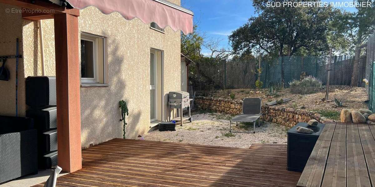 Appartement à SAINT-ESTEVE