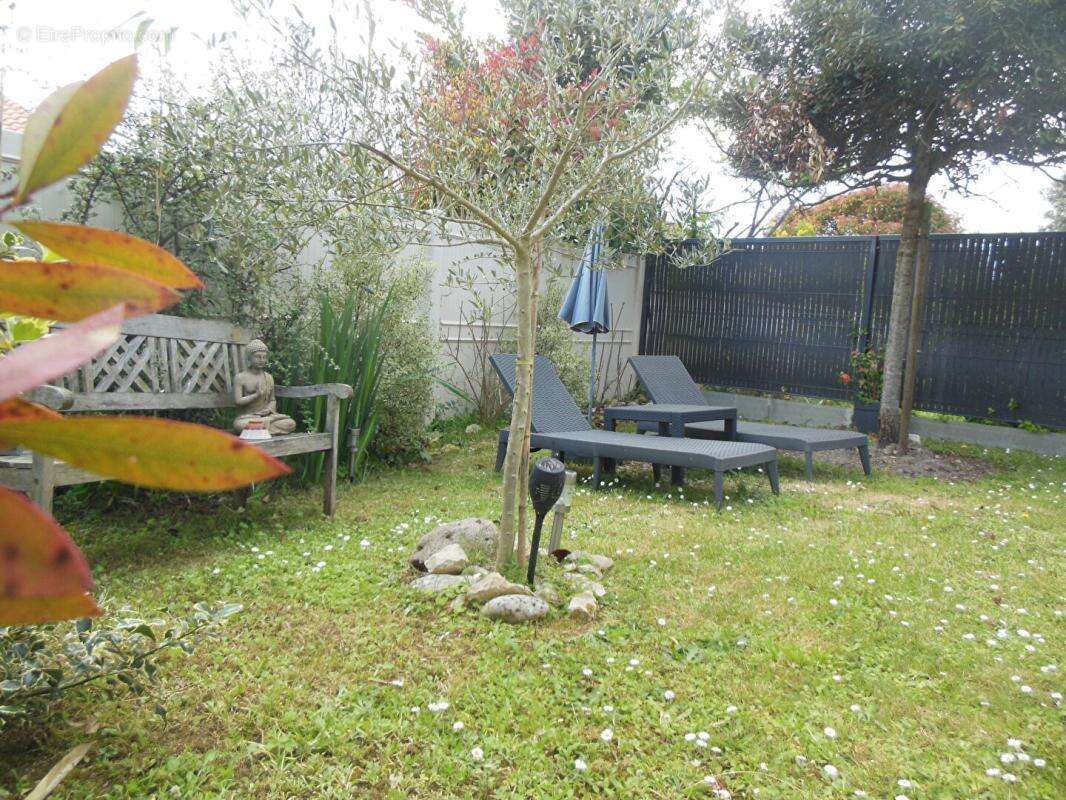 Maison à SAINT-GEORGES-DE-DIDONNE