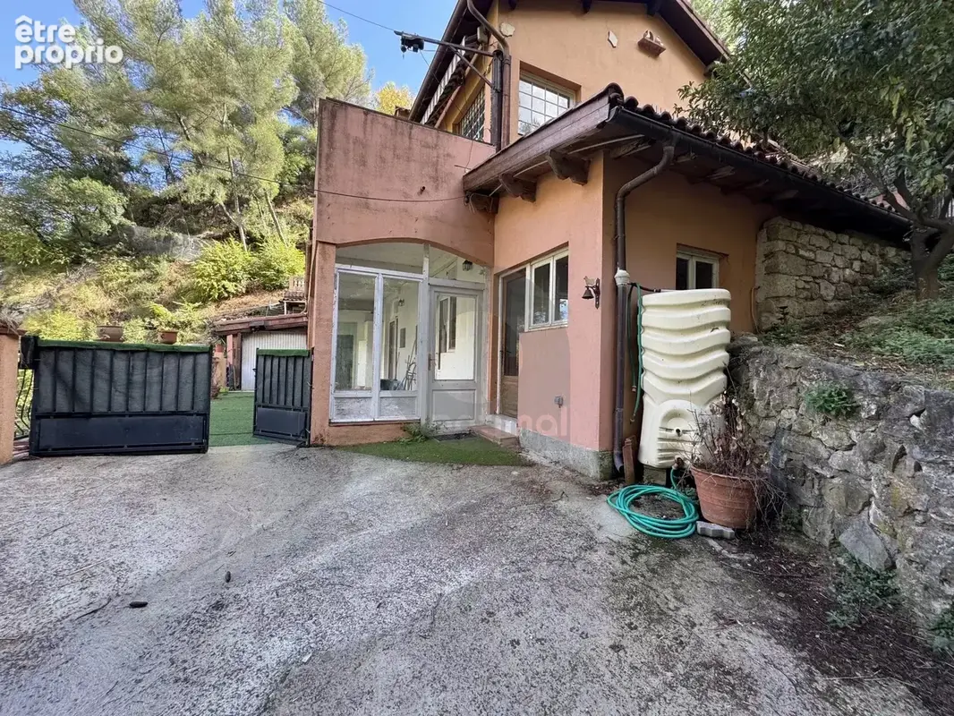 Maison gorbio terrain vue dégagée garage proche centre - photo 6