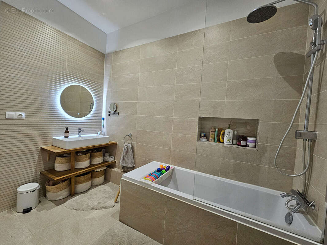 Appartement à LYON-4E