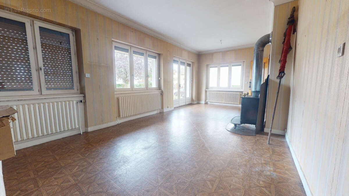 Maison à YSSINGEAUX