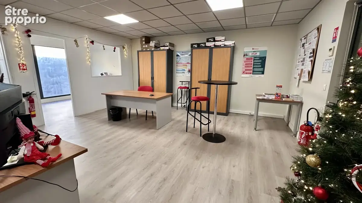 Local professionnel 55 m2 - saint marcellin - photo 4
