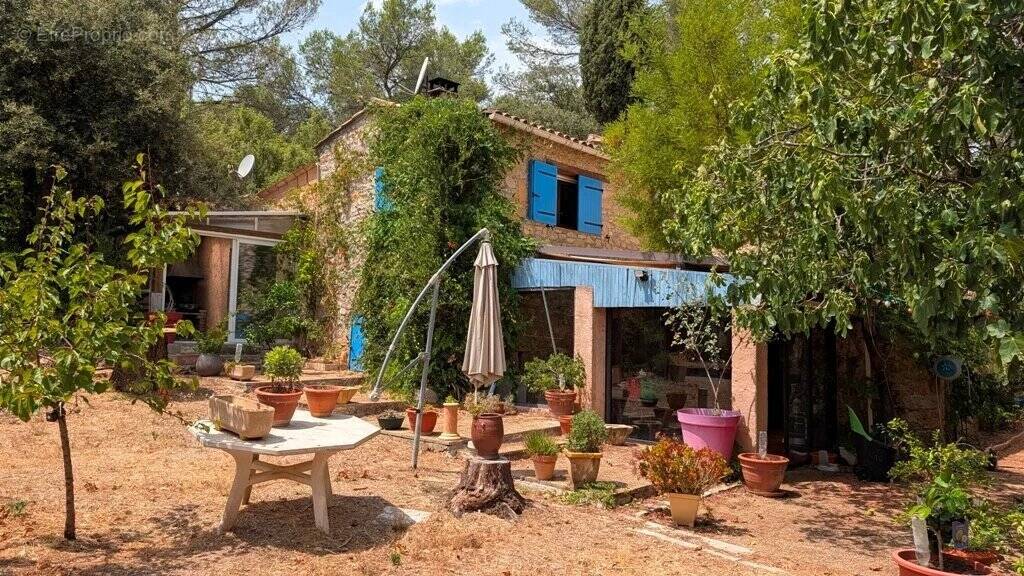 Maison à CARCES