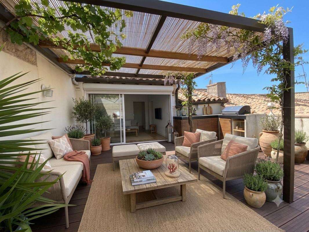 Appartement de charme avec terrasse à Gémenos - photo 22
