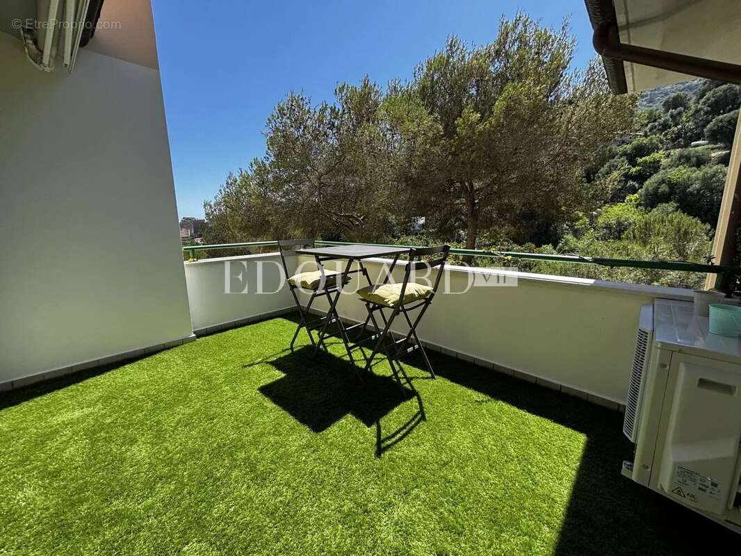 Appartement à BEAUSOLEIL