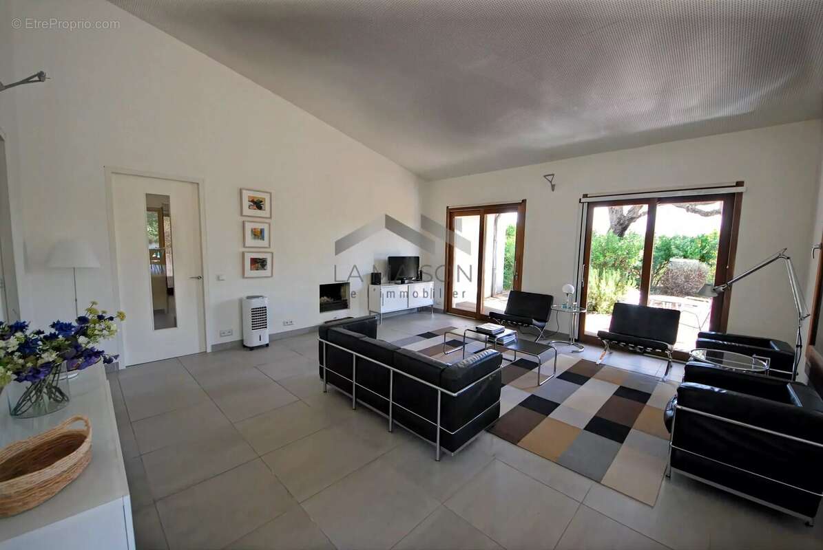 Maison à PORTO-VECCHIO