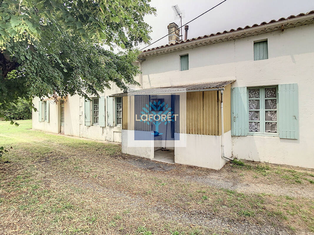 Maison à SAINT-CIERS-SUR-GIRONDE