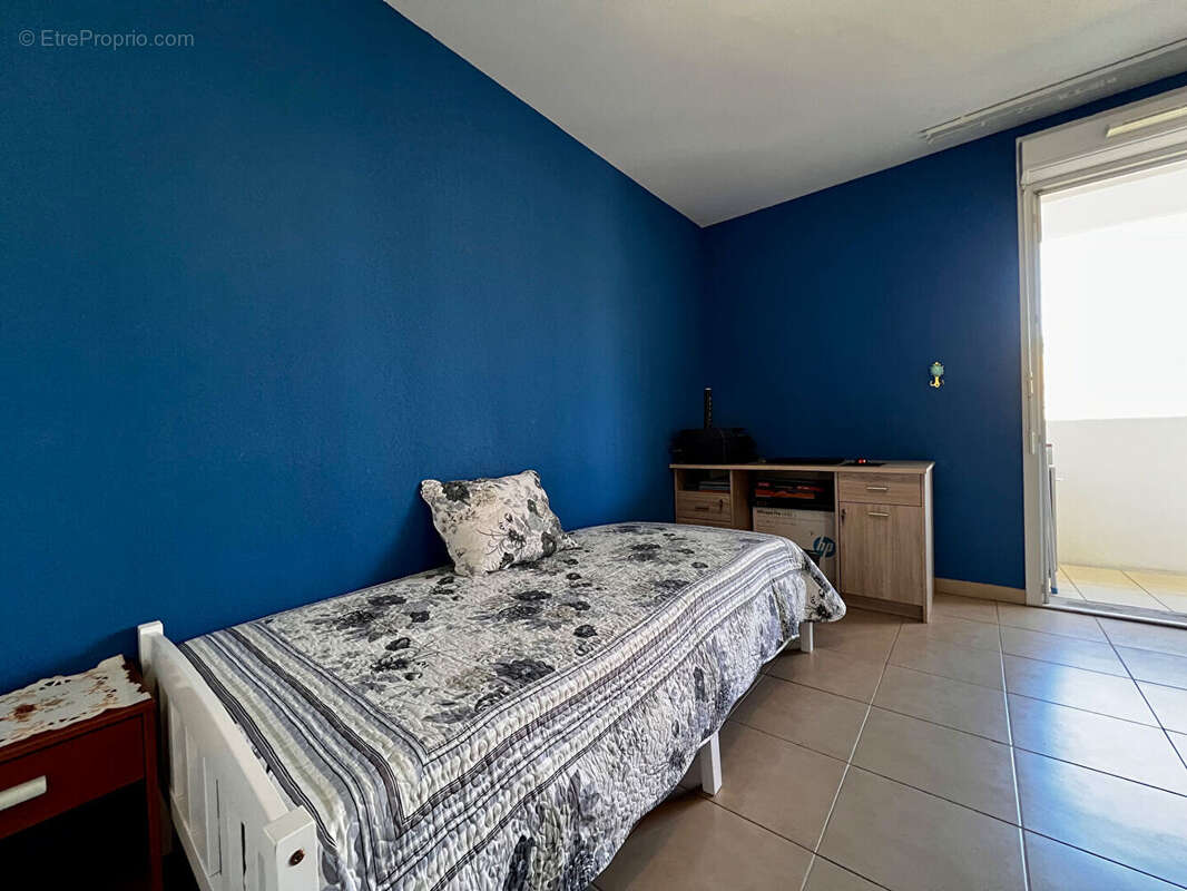 Appartement à MARSEILLE-3E