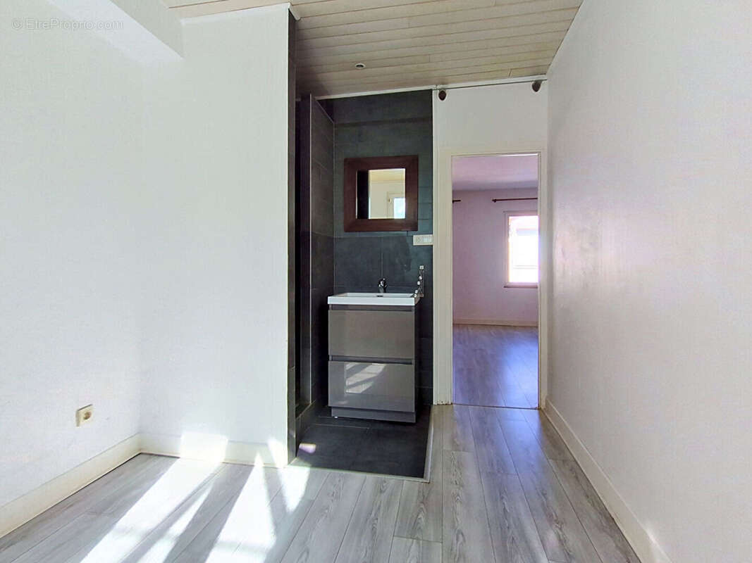 Appartement La Rochelle 2 pièces 30.87 m² - photo 3