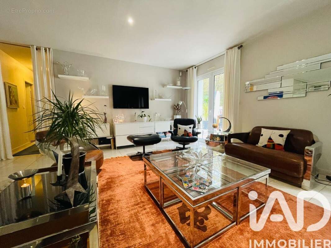 Photo 4 - Maison à ARCES