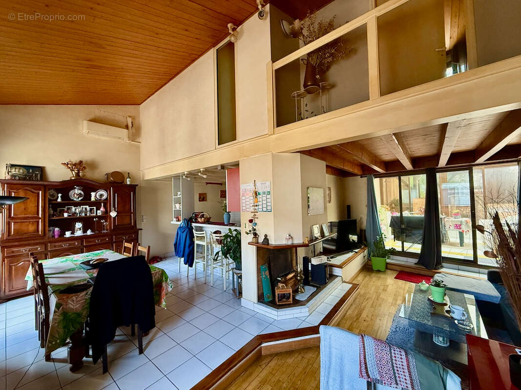 Appartement à CANCON