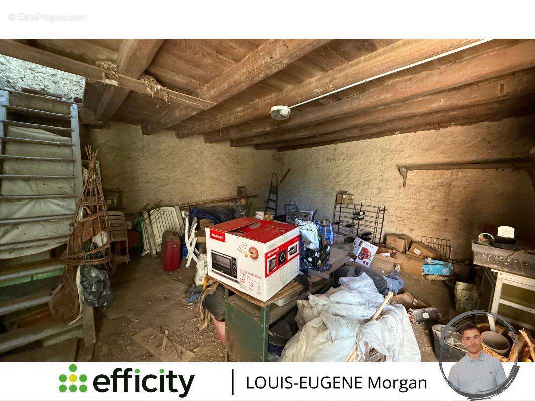 Maison à SAINT-JEAN-DE-SAUVES