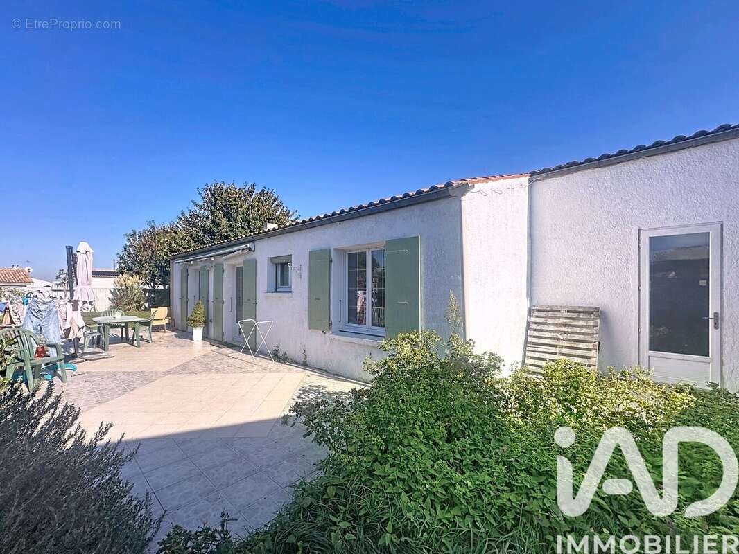 Photo 7 - Maison à VERINES