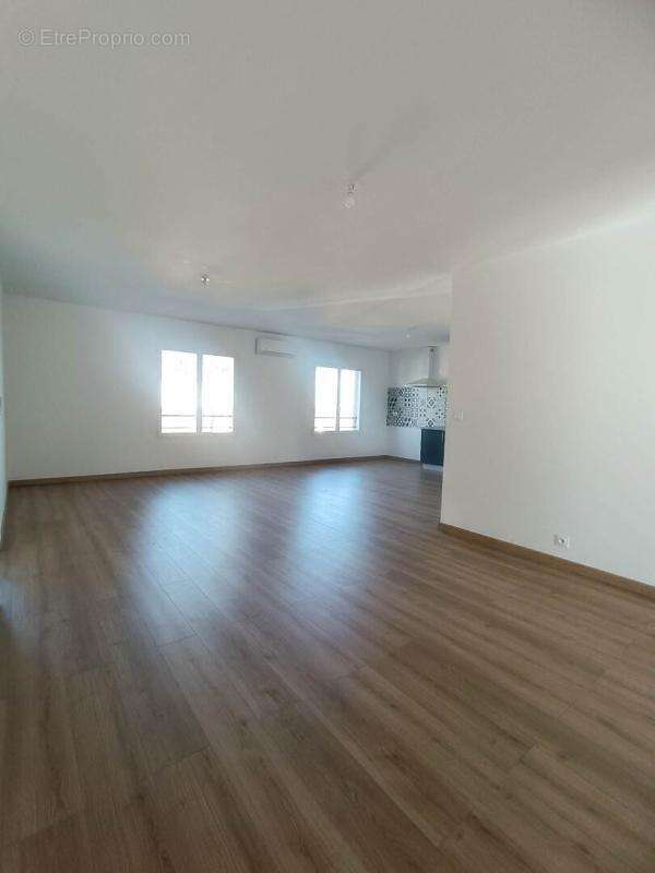 Appartement Istres 4 pièce(s) 101 m2 ET Terrasse - photo 9