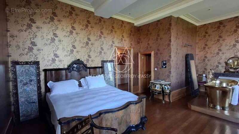 Maison à CHATEAU-GONTIER