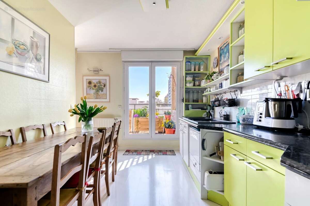 Appartement à LYON-3E