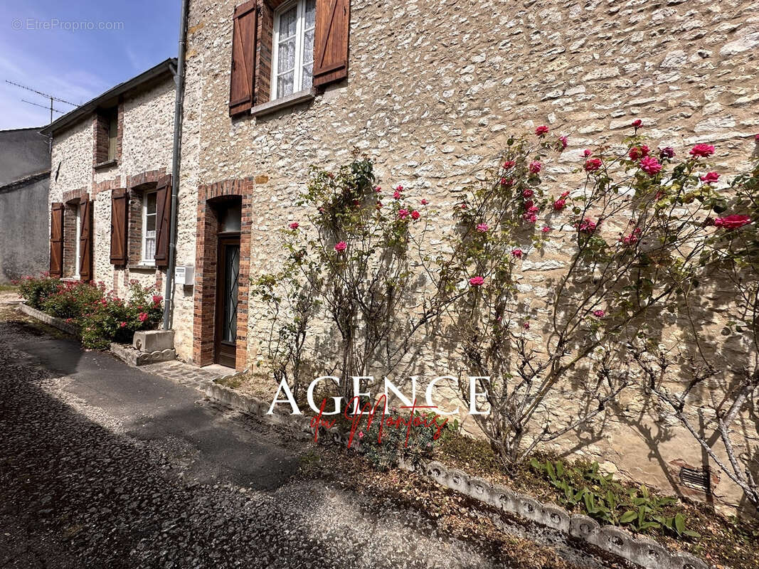 Maison à DONNEMARIE-DONTILLY