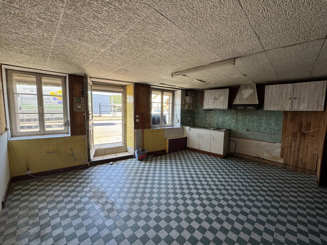 Maison à BAR-SUR-AUBE