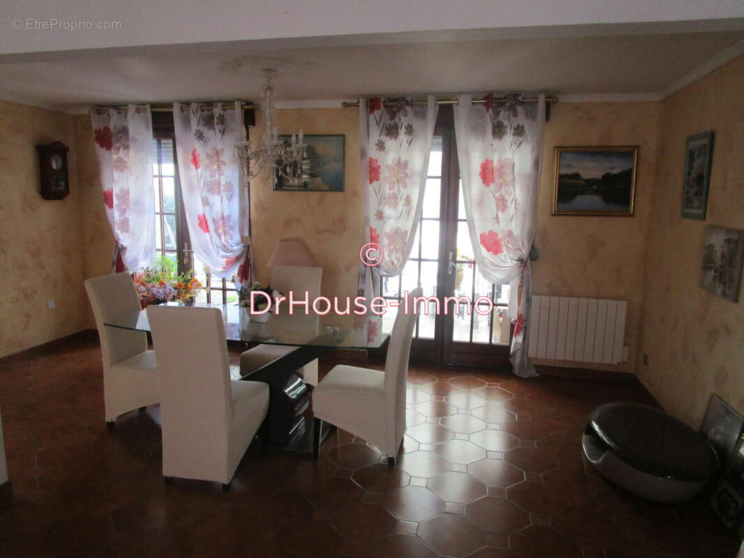 Maison à GRAND-FORT-PHILIPPE