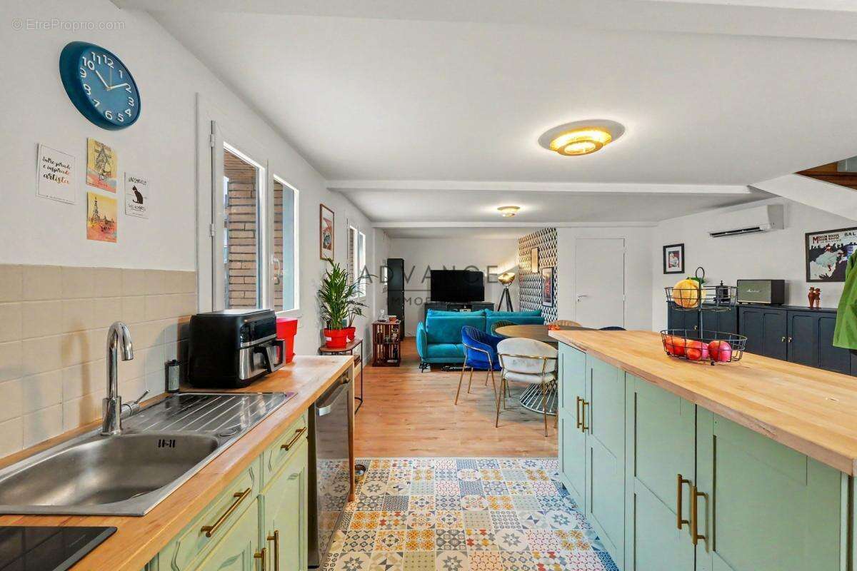 Maison T3 de 98 m² à Saint-Jory – Rénovation récente, lumineuse et proche du canal du Midi - photo 5