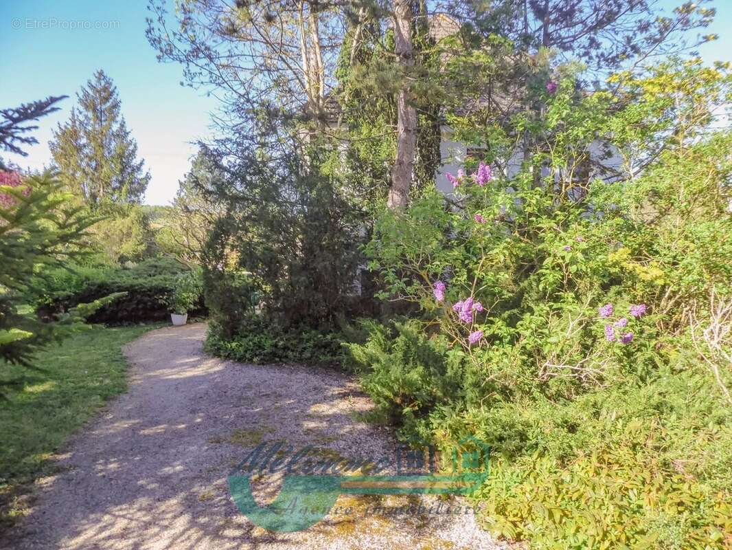 Maison 91 m² à Leugny  - photo 8