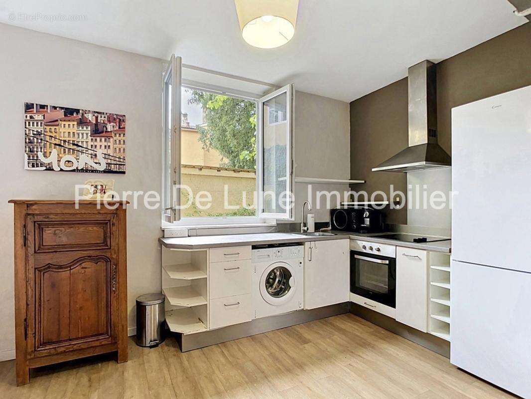 Appartement à LYON-1E