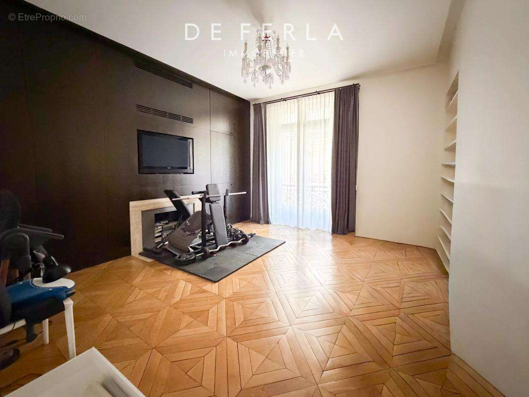 ETOILE/FOCH - Duplex d'exception avec jardin privatif - photo 15