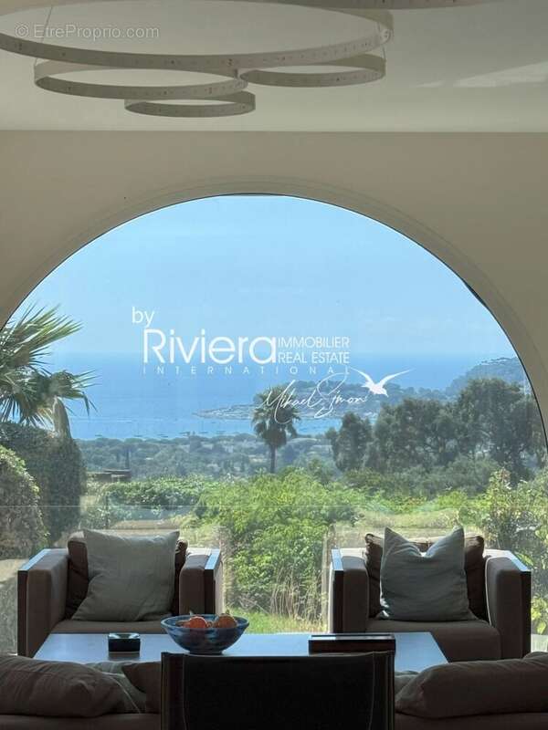 Propriete de standing - vue mer - 6 chambres - photo 2