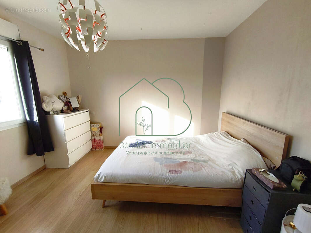 Maison 100 m² à Saint-Felix-De-Lunel  - photo 6