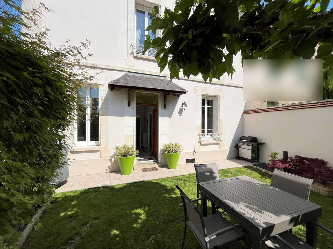 Maison à SENS
