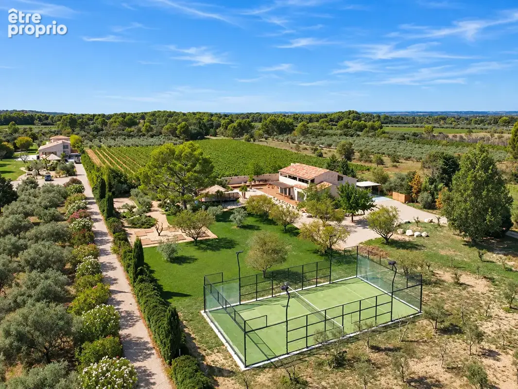 Eygalières , Le Jardin des Alpilles , domaine contemporain confidentiel avec vue Alpilles, piscine à fond mobile, padel et hamma - photo 16