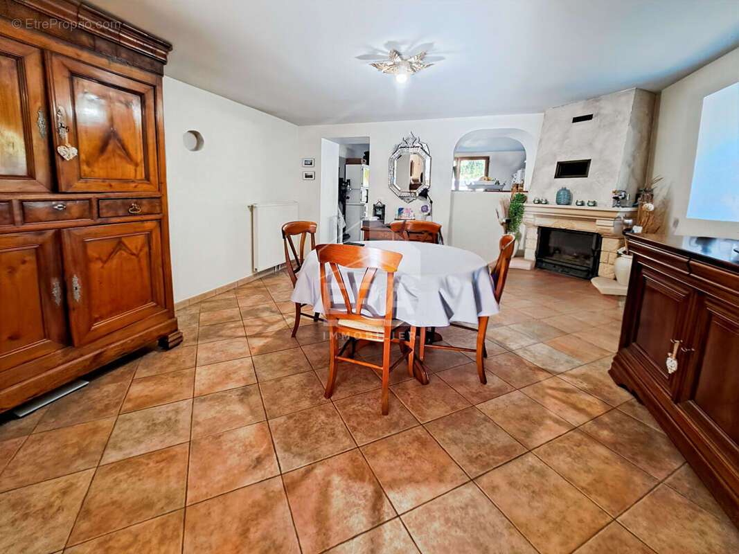 Maison à SEINE-PORT