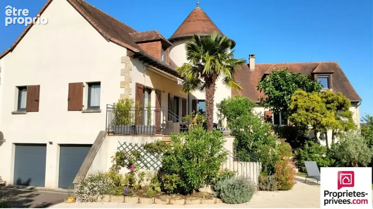 Cosnac. Spacieuse maison familiale de 230 M2 avec piscine et sous sol semi-entéré - photo 4