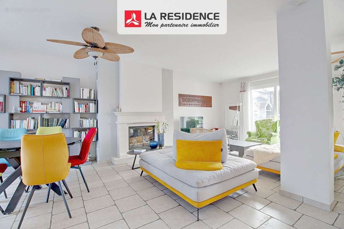 Maison à BONNIERES-SUR-SEINE