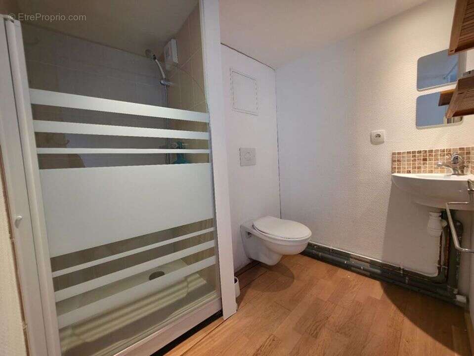 Maison à LE BENY-BOCAGE