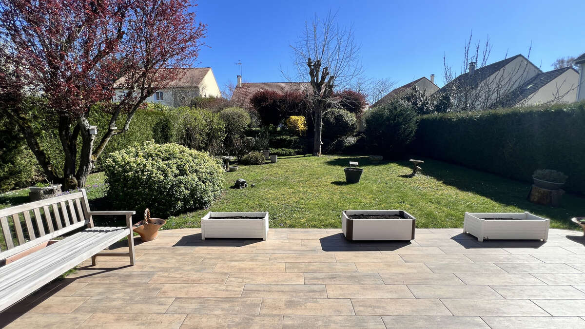 Maison à LA FERTE-ALAIS