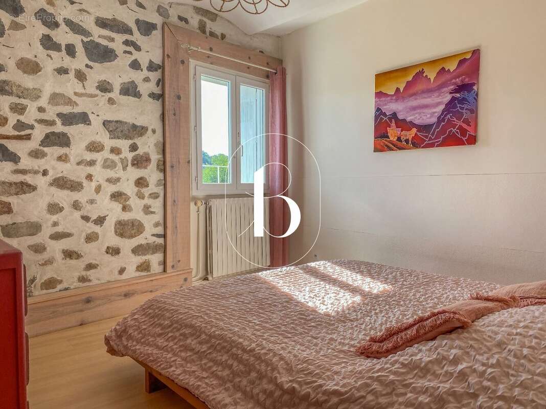 Maison 256 m² à Les Vans  - photo 13