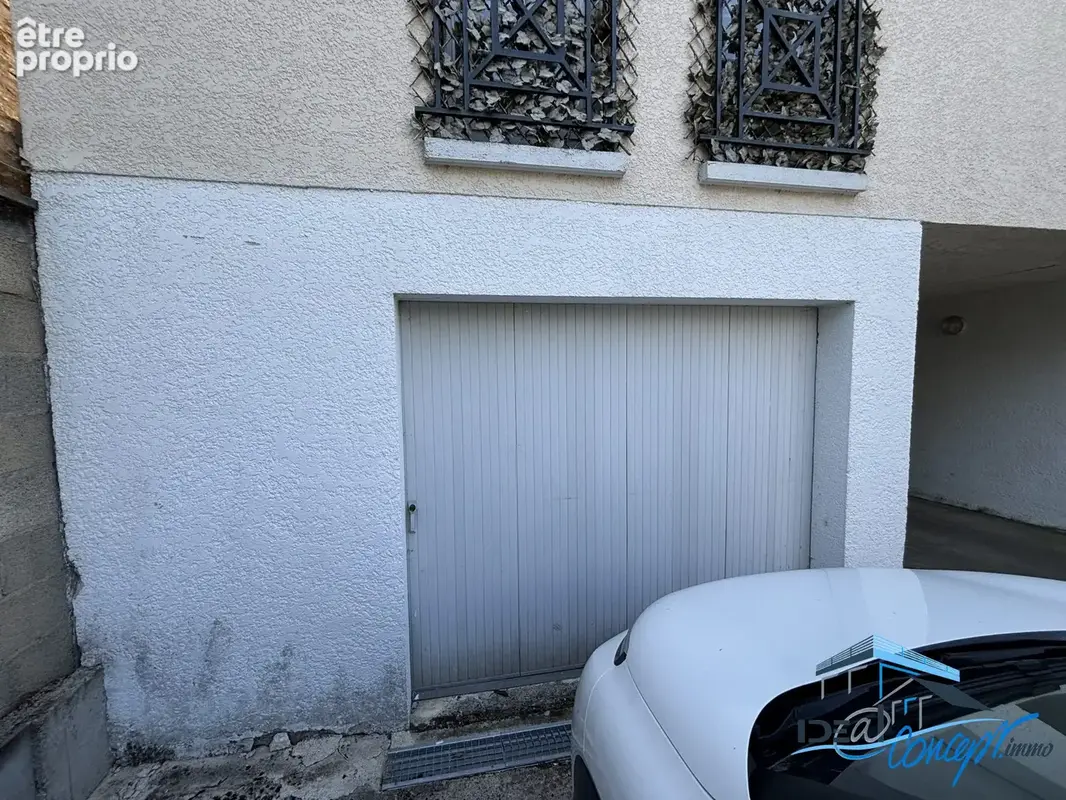 Parking à LARDY