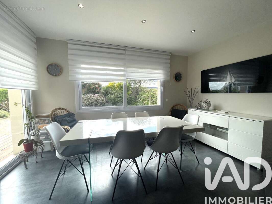 Maison 137 m² à Perros-Guirec  - photo 7