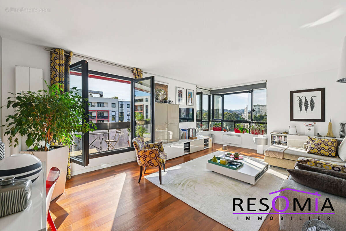 Appartement à ISSY-LES-MOULINEAUX