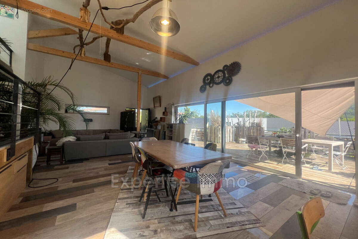 Appartement 110 m² à Colmar  - photo 3
