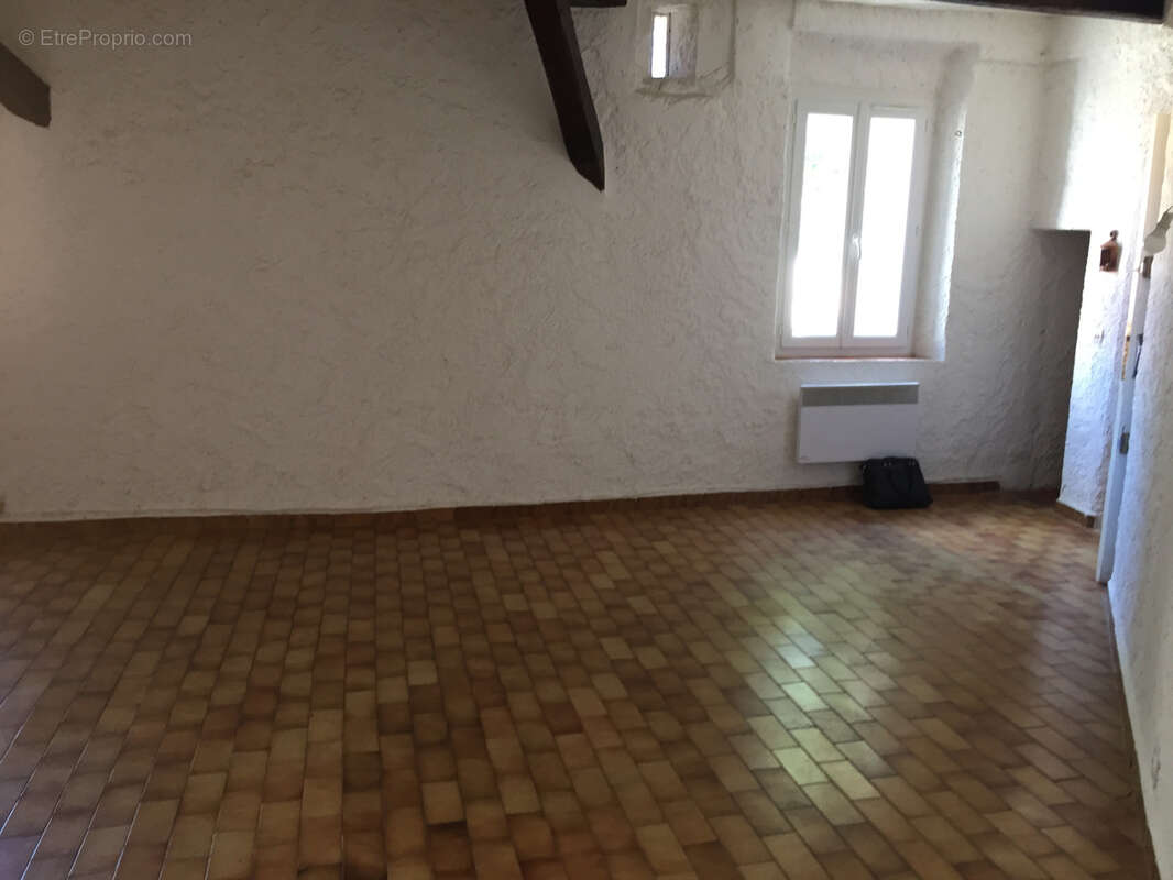 Appartement à OLLIOULES