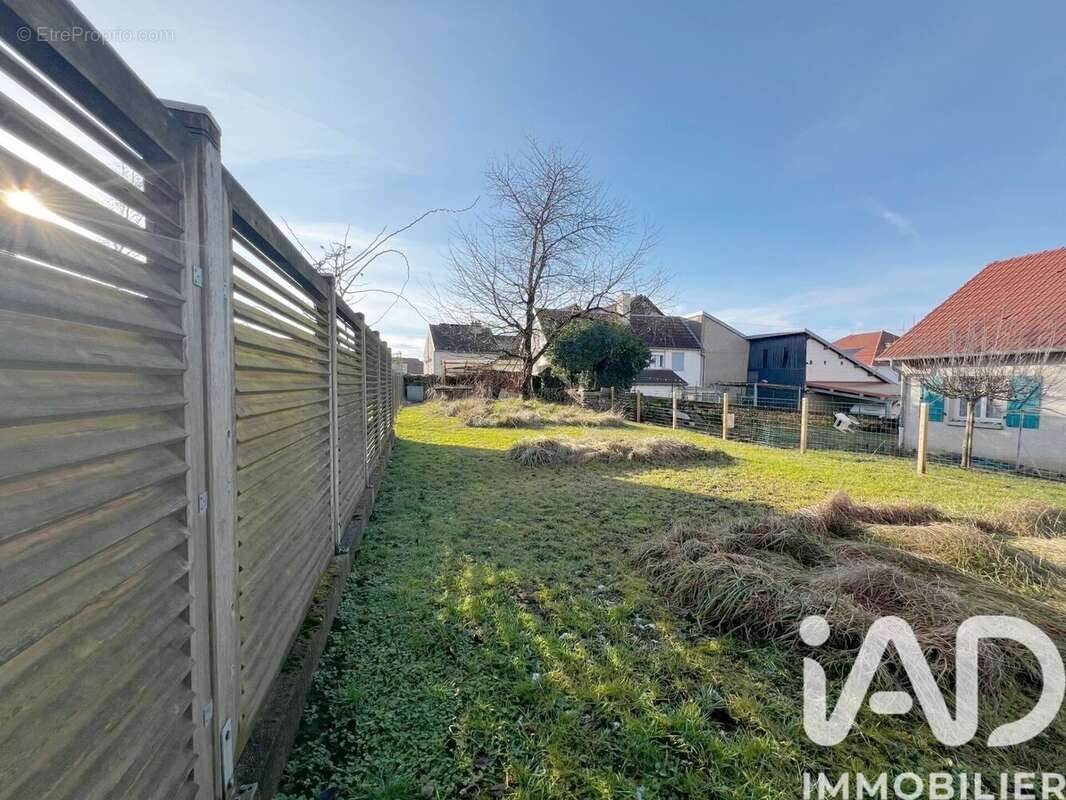 Maison 132 m² à Geneuille  - photo 6