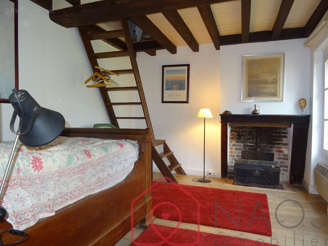 Maison à AUBIGNY-SUR-NERE