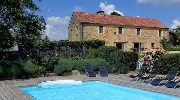 Maison à SALLES-DE-BELVES