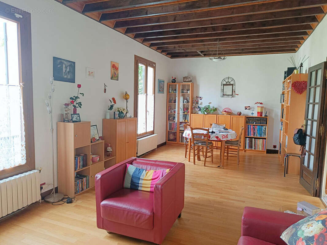 Maison à VILLEMOMBLE