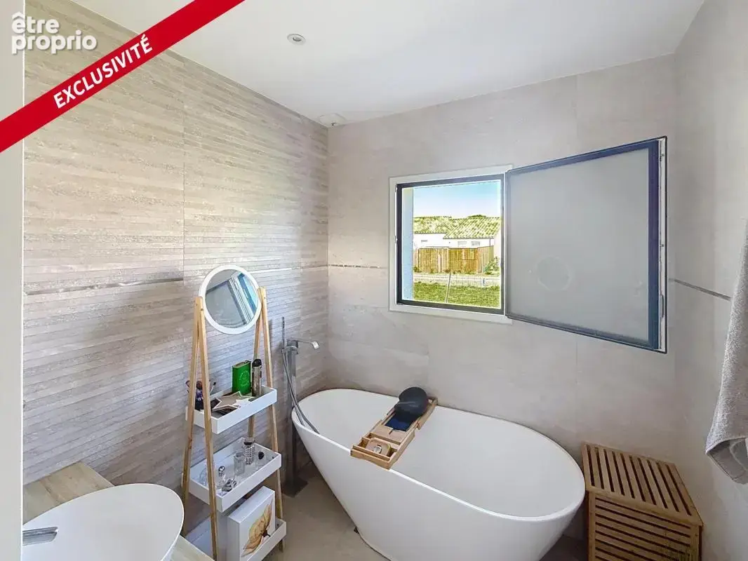 A 500m du bourg de l'Ile d'Olonne: Une belle opportunité à saisir en EXCLUSIVITE ! - photo 7