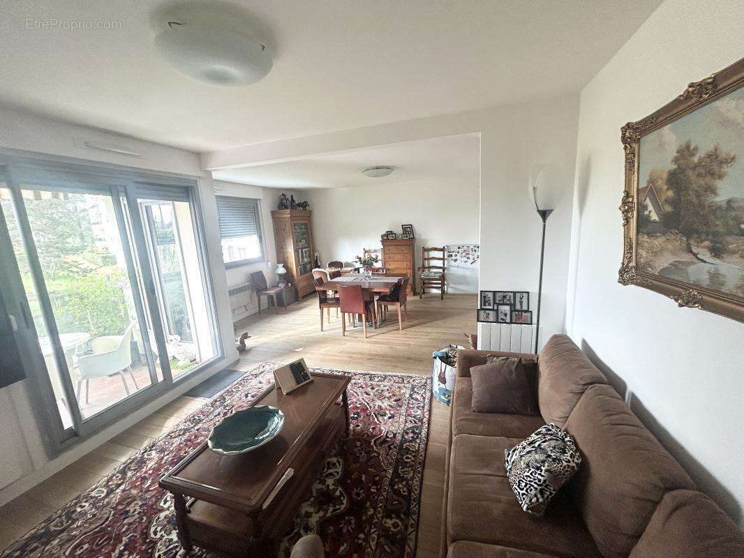 Appartement à CALUIRE-ET-CUIRE