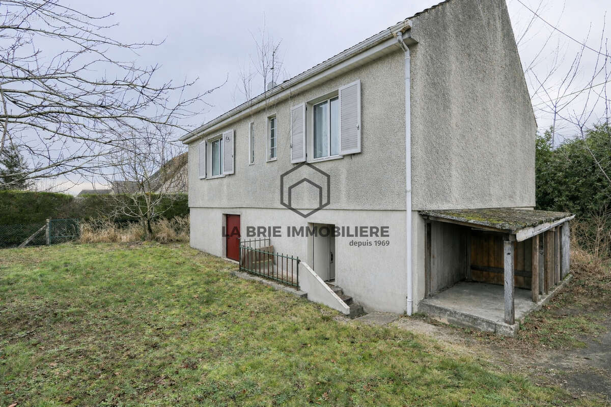 Maison à VILLECRESNES