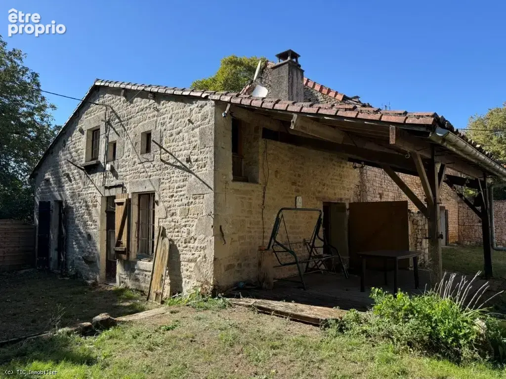 Ensemble de Deux Maisons Indépendantes Et Grange Sur 5017m² - photo 16